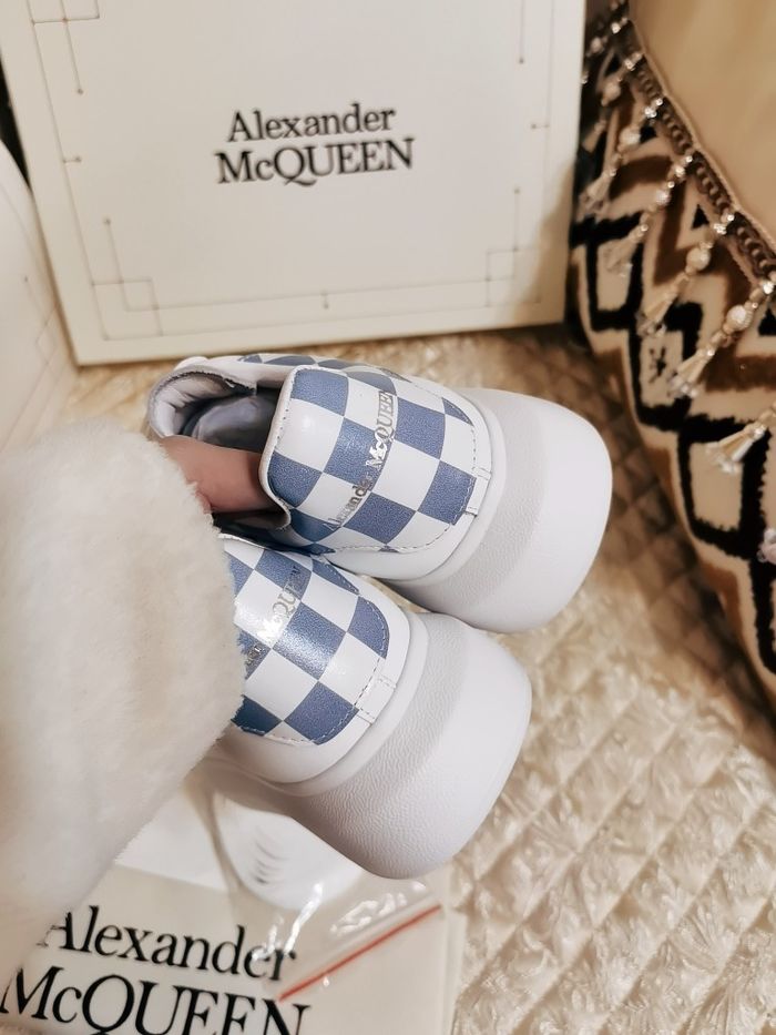 Alexander Mcqueen Couple Shoes AMS00011